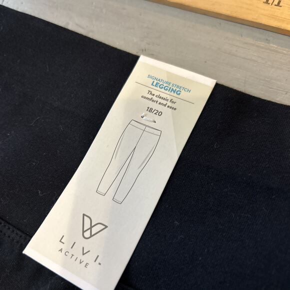 NWT Lane Bryant LIVI Black Multicolor Stripe Signature Stretch Legging Sz 18 20 - Picture 9 of 9